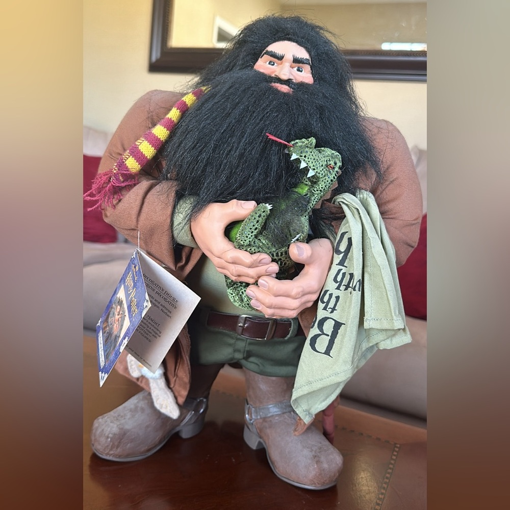 Harry Potter Rubeus Hagrid figurine. 2000